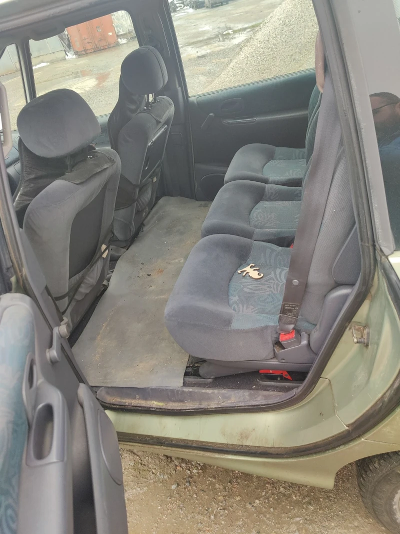 Renault Espace 2.0 8клапана газ теглич, снимка 7 - Автомобили и джипове - 53357295