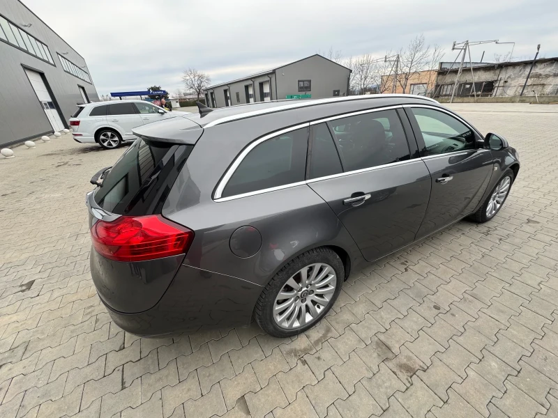 Opel Insignia, снимка 4 - Автомобили и джипове - 53479468