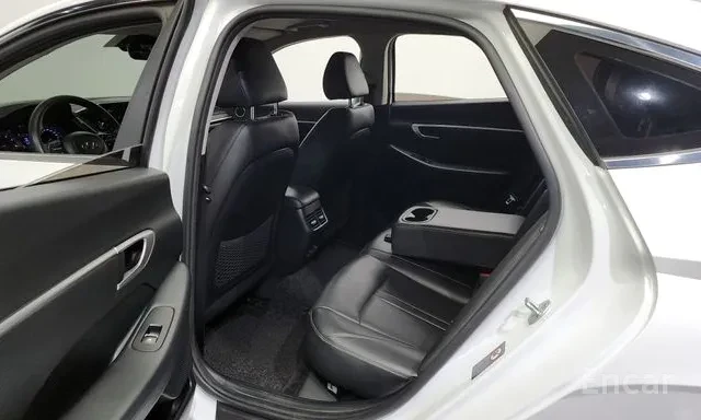 Hyundai Sonata 2.0 LPG * АвтоКредит* (ЦЕНА ДО БГ) - изображение 9