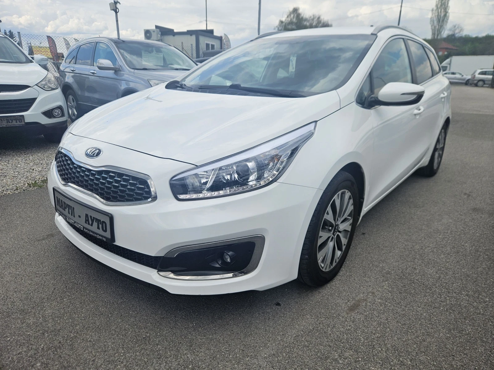 Kia Ceed 1.6CRDI F1 NAVI ECO dynamics, снимка 1