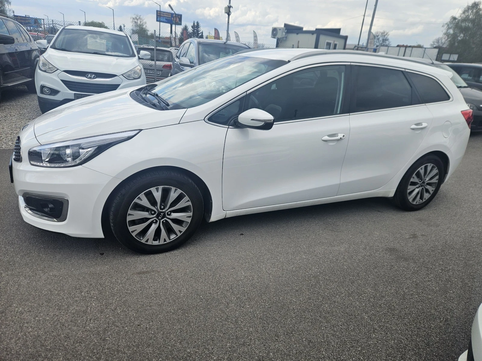 Kia Ceed 1.6CRDI F1 NAVI ECO dynamics - изображение 8