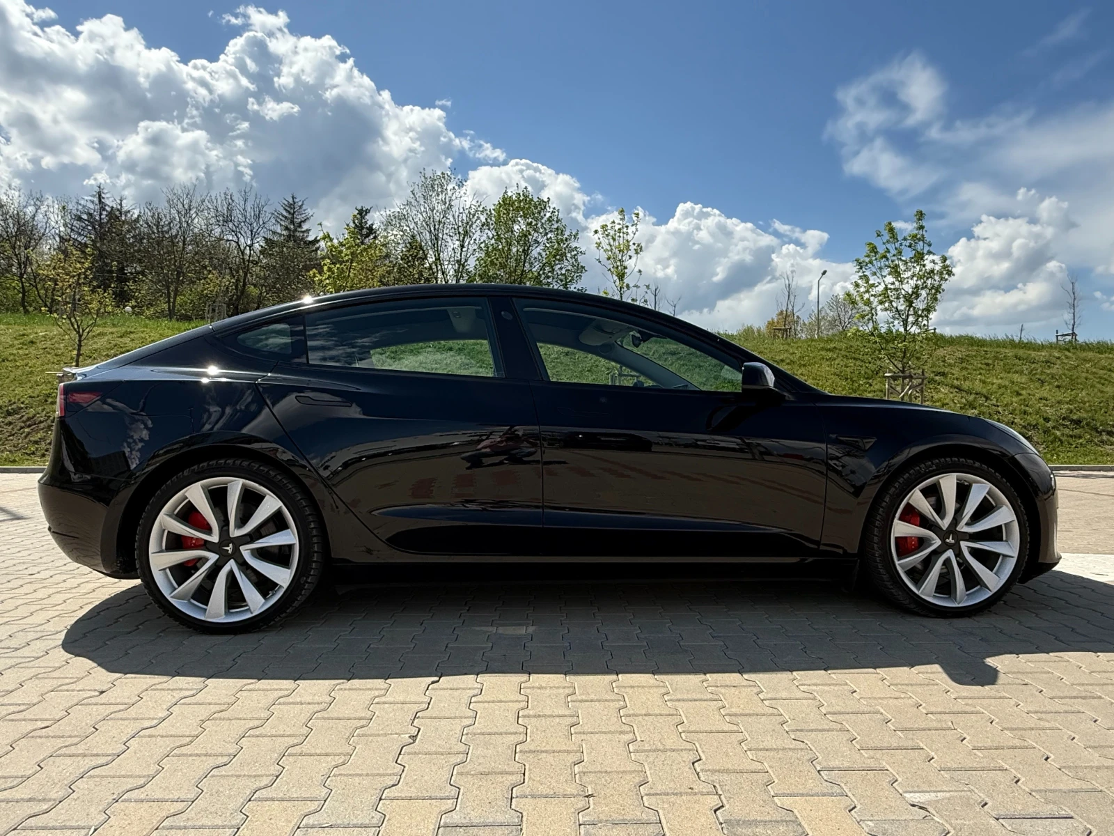 Tesla Model 3 Facelift LR Dual Motor Performance - изображение 8