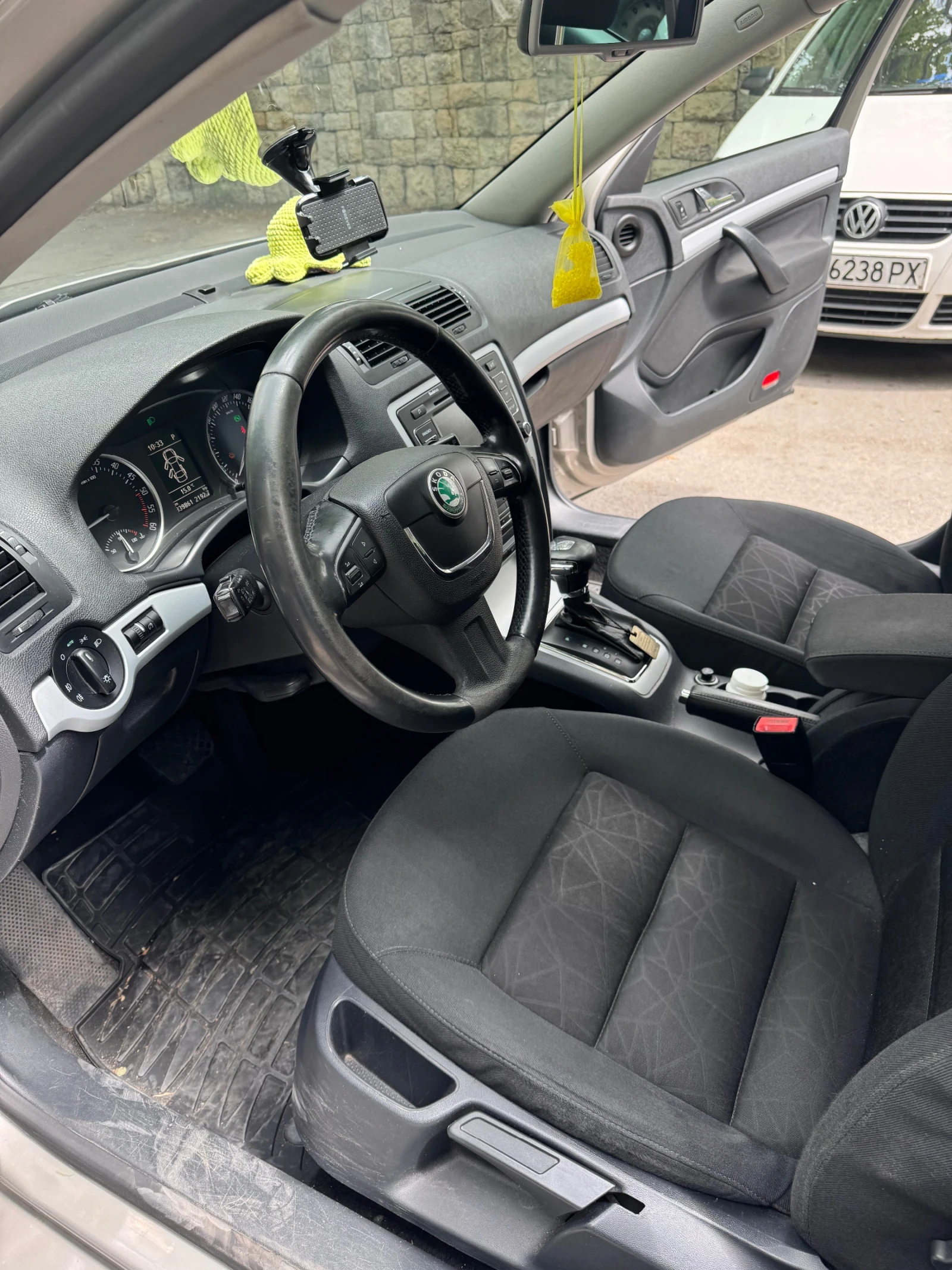 Skoda Octavia 1.6 TDI - изображение 8