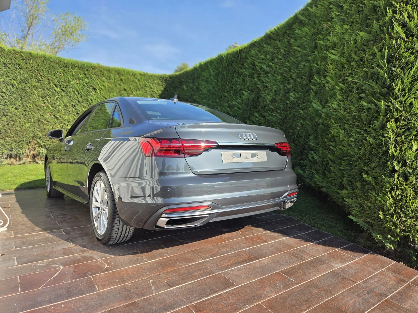 Audi A4 35 TDI ADVANCET/MATRIX-LED/1 HAND - изображение 4