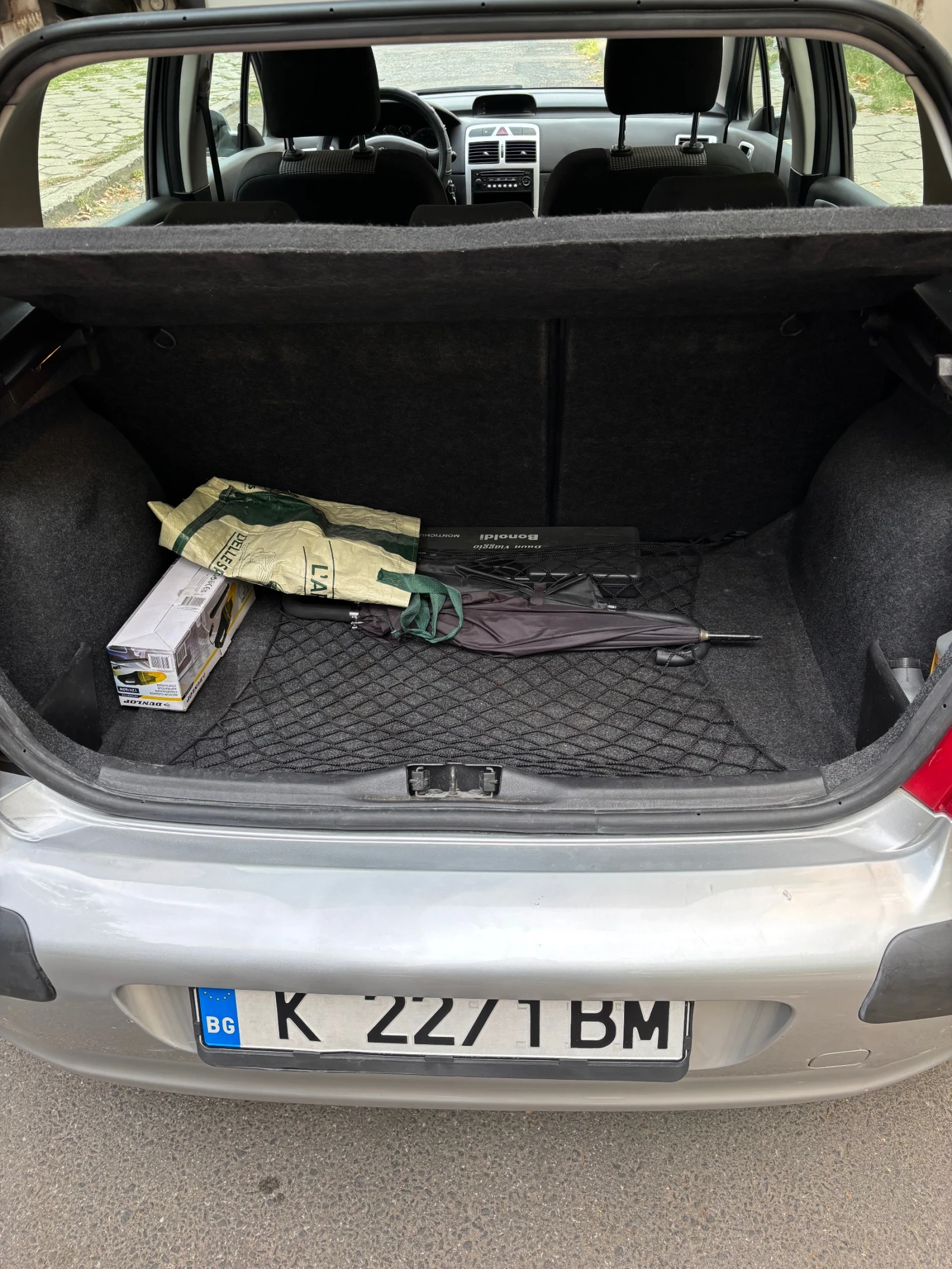 Peugeot 307 1.6 hdi 90k.c - изображение 9
