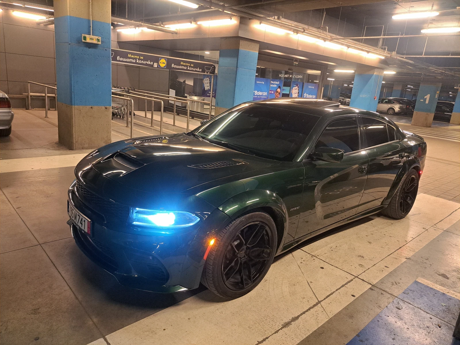 Dodge Charger 5.7 Hemi Widebody - изображение 7