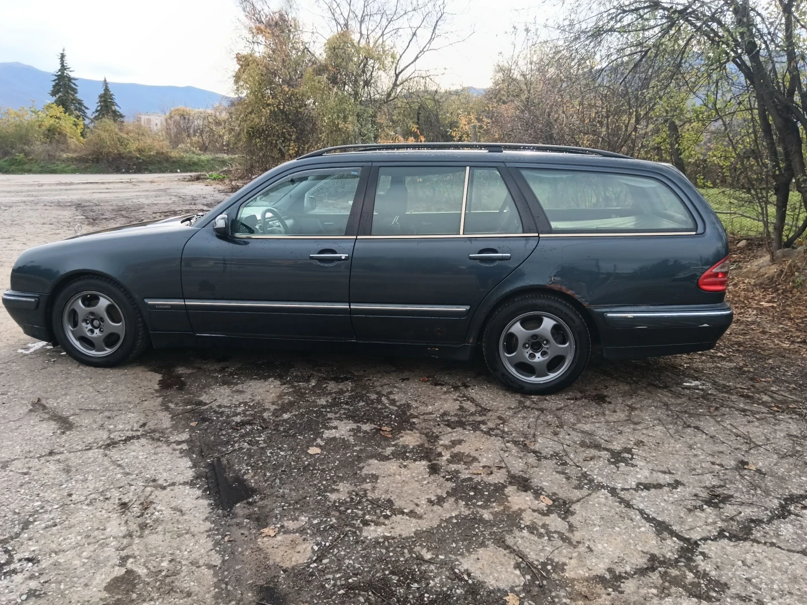 Mercedes-Benz E 270 2.7 Бартер - изображение 8