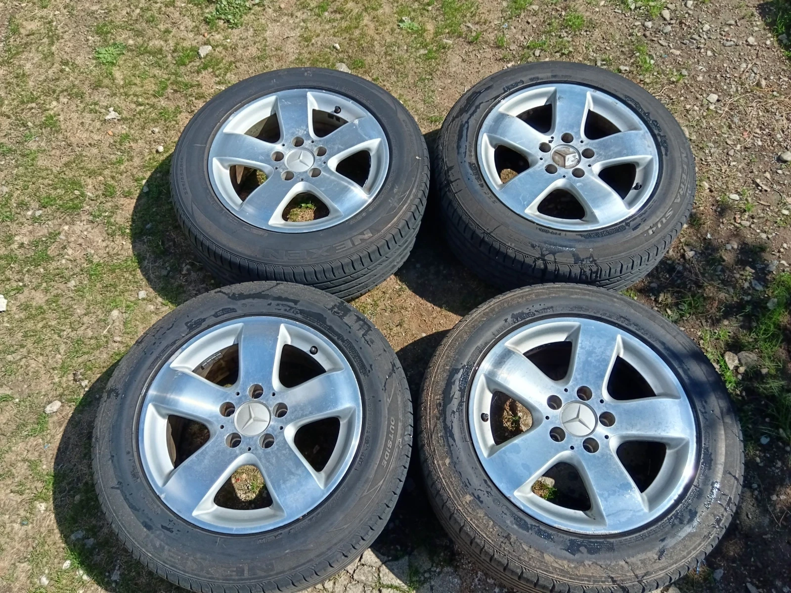 Mercedes-Benz E 270 2.7  | Mobile.bg   11