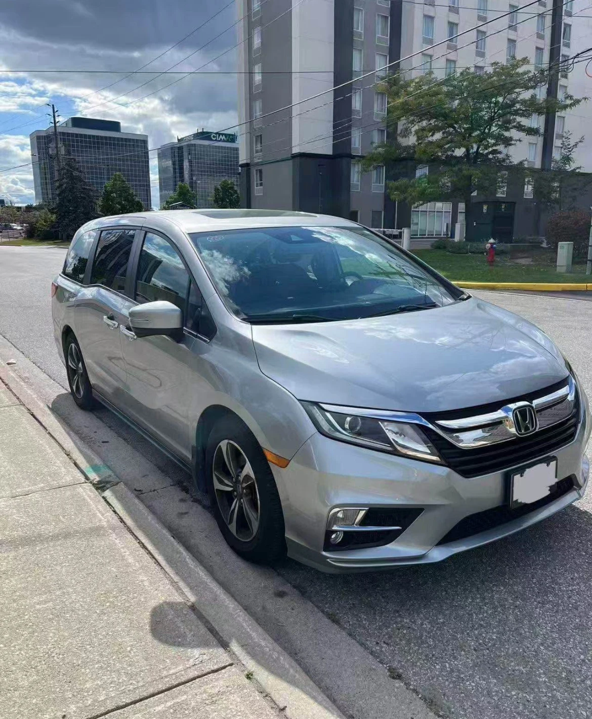 Honda Odyssey * * CARFAX * * АВТО КРЕДИТ * *  - изображение 2