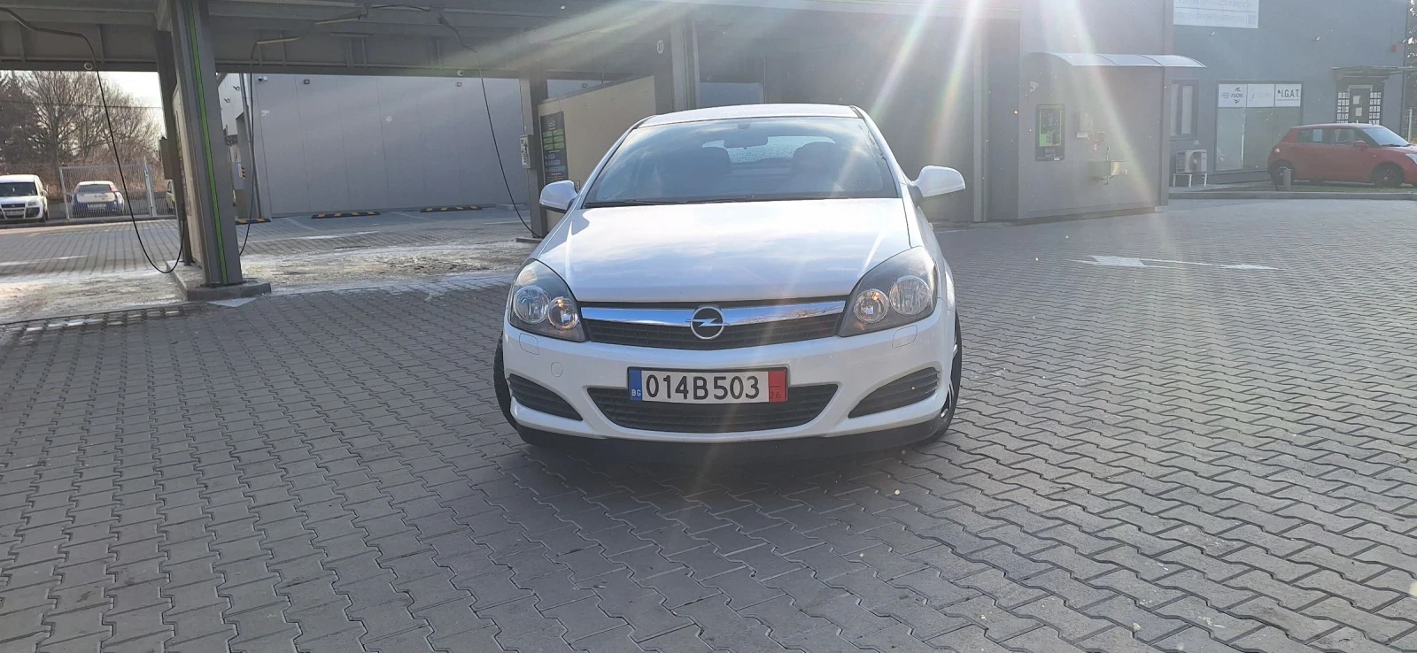 Opel Astra GTC 1.4i 90ps - изображение 7