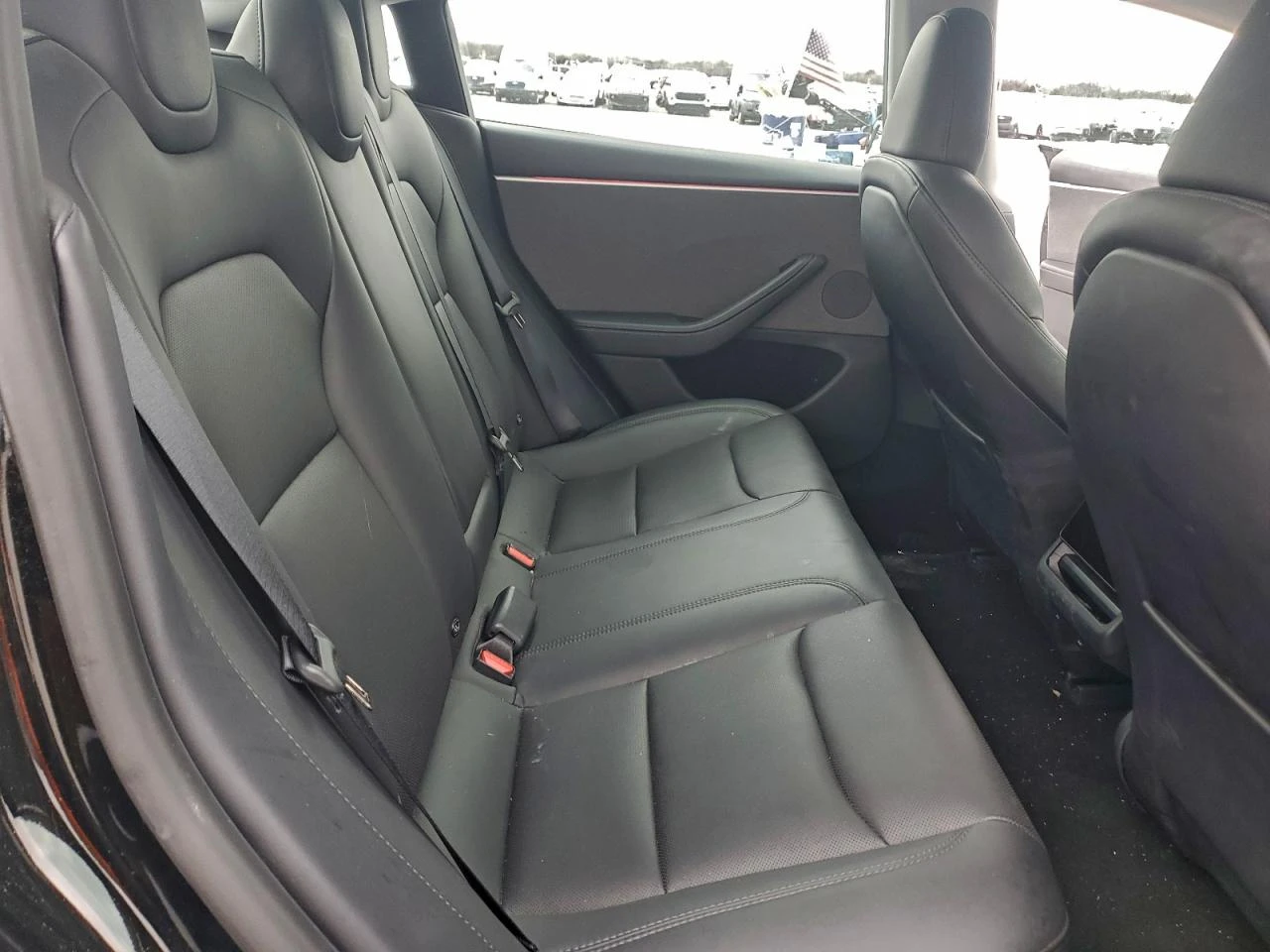 Tesla Model 3, снимка 10 - Автомобили и джипове - 53916761