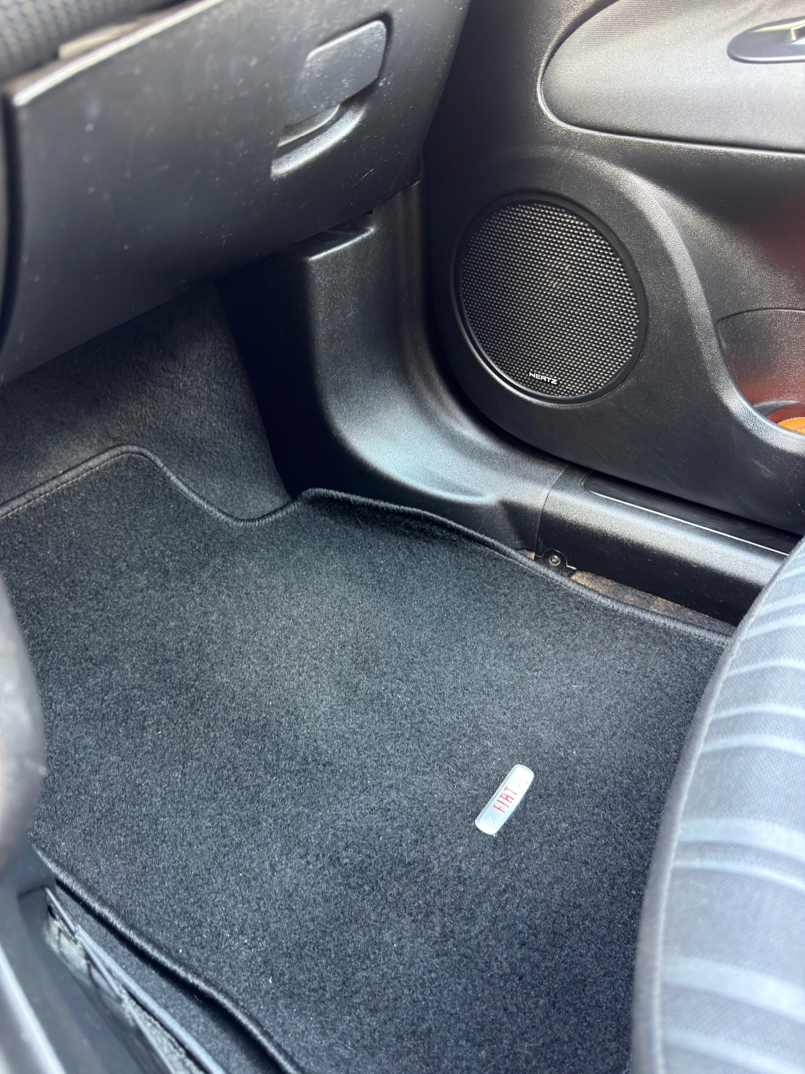 Fiat Punto EVO 1.3 mJet , снимка 12 - Автомобили и джипове - 54260486