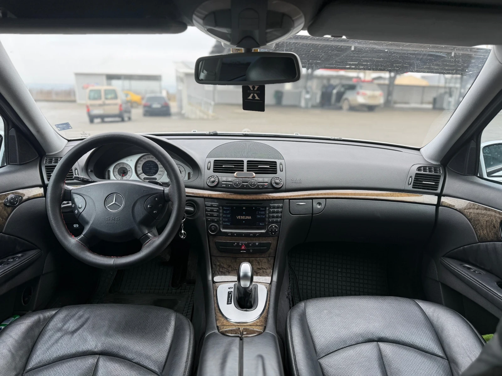 Mercedes-Benz E 280, снимка 8 - Автомобили и джипове - 54310079