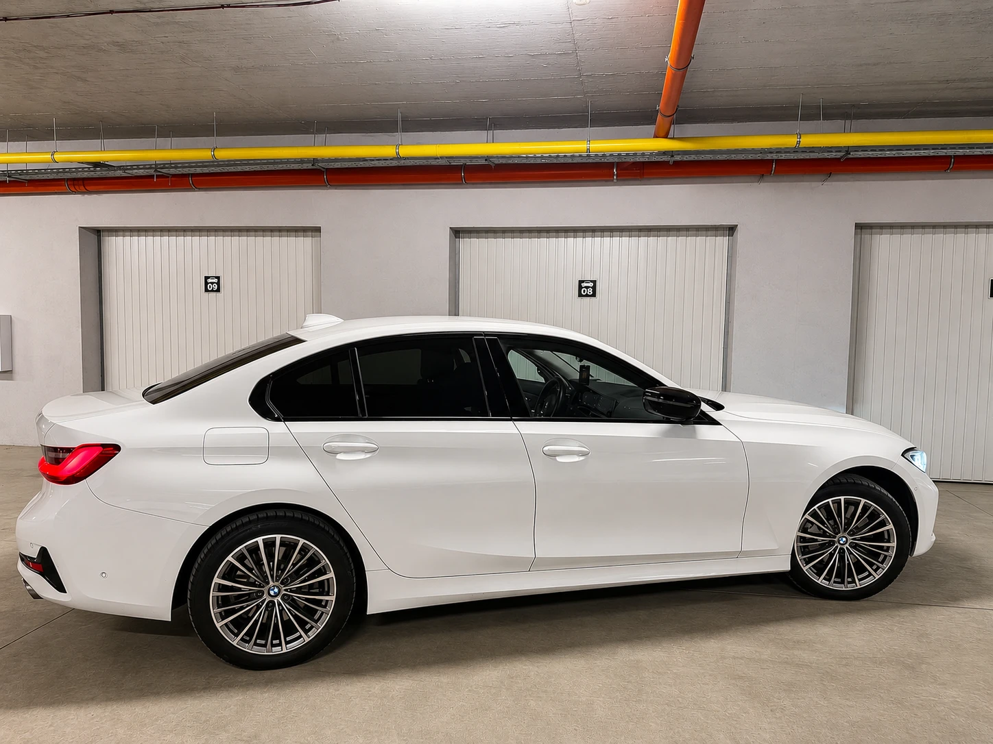 BMW 330 Laser/360 Camera/Full Assist/Подгрев/Кожа, снимка 7 - Автомобили и джипове - 54683599
