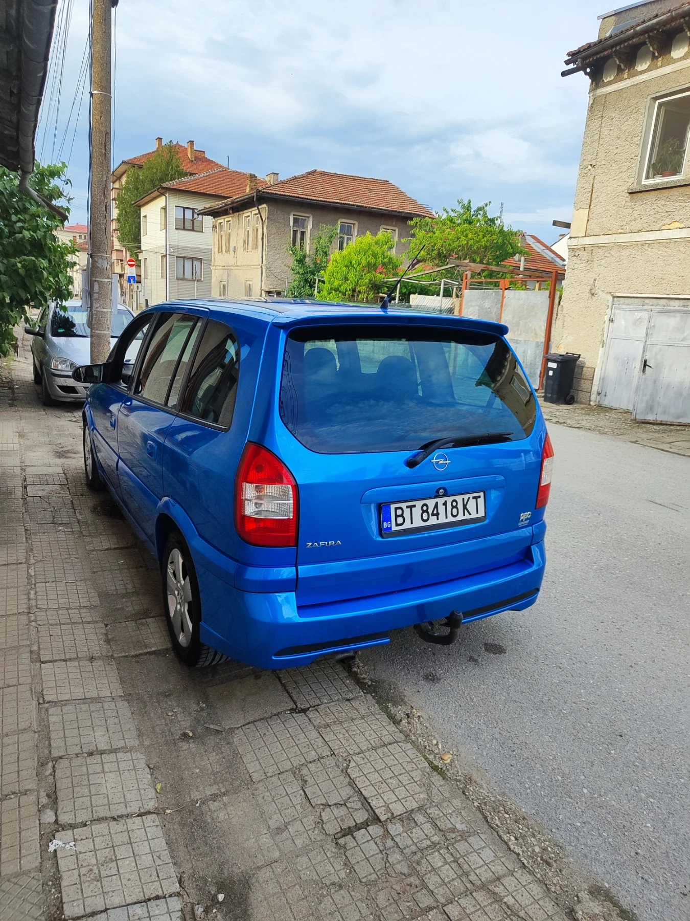 Opel Zafira 2.0 Turbo OPC (Facelift), снимка 4 - Автомобили и джипове - 54742861