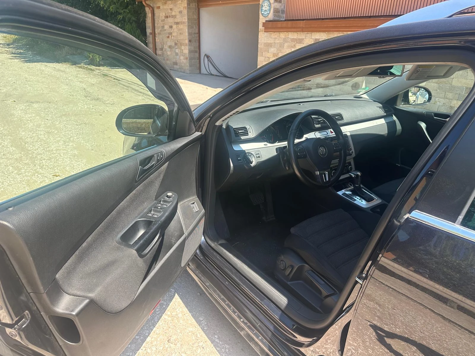 VW Passat 2.0 tdi, снимка 5 - Автомобили и джипове - 55499354