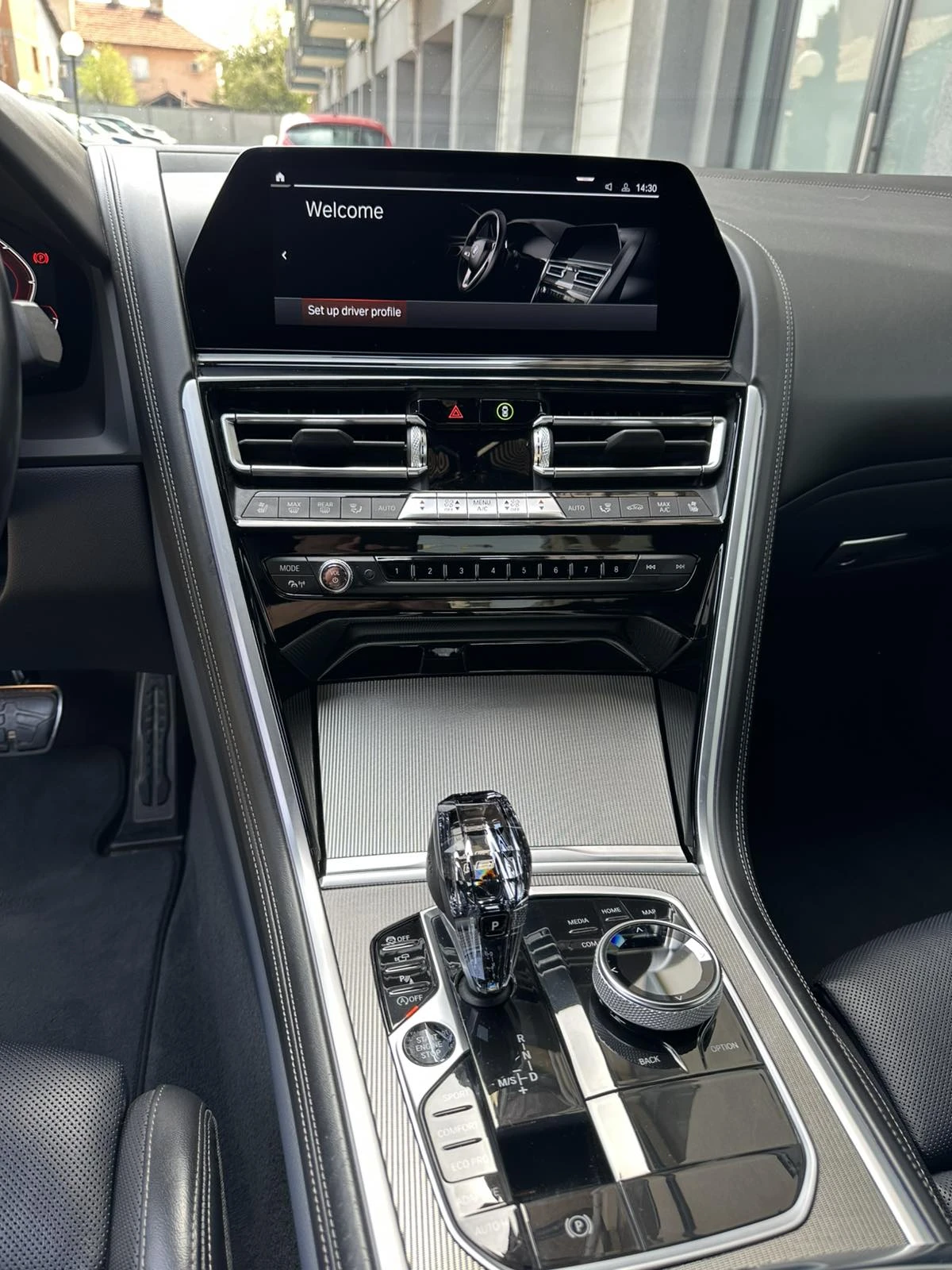 BMW 850 840 M пакет Individual FULL екстри, снимка 16 - Автомобили и джипове - 55585420