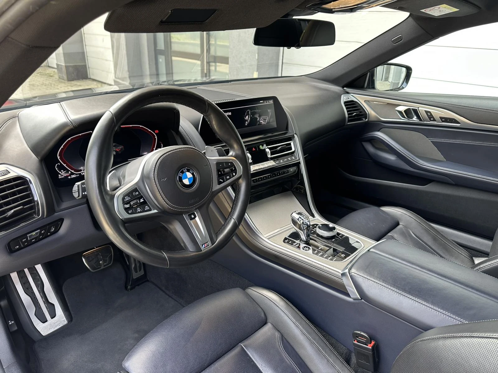 BMW 850 840 M пакет Individual FULL екстри, снимка 7 - Автомобили и джипове - 55585420