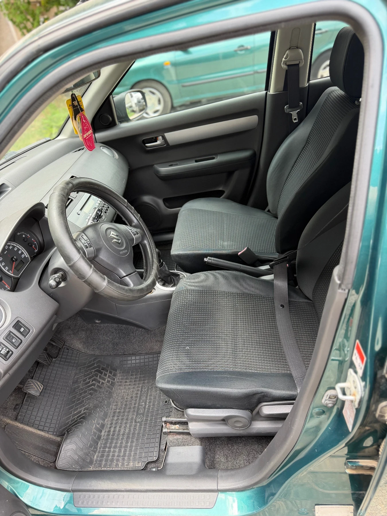 Suzuki Swift, снимка 6 - Автомобили и джипове - 55776974