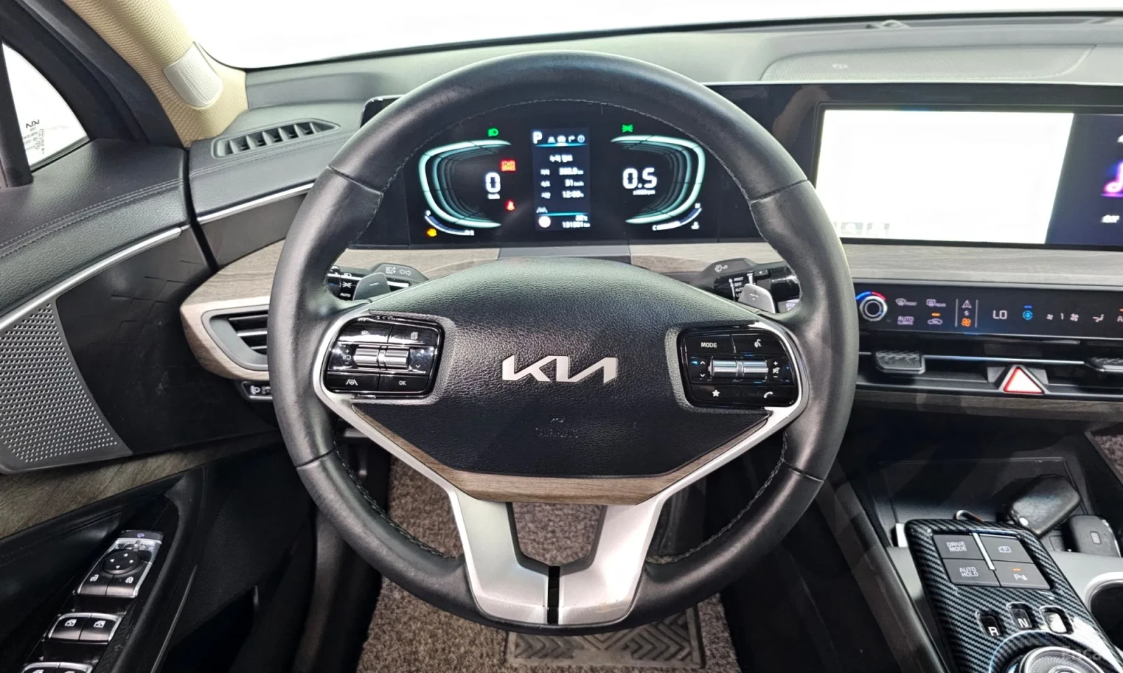 Kia K8 3.5 LPG\Обдухване\Подгреви, снимка 13 - Автомобили и джипове - 56374131