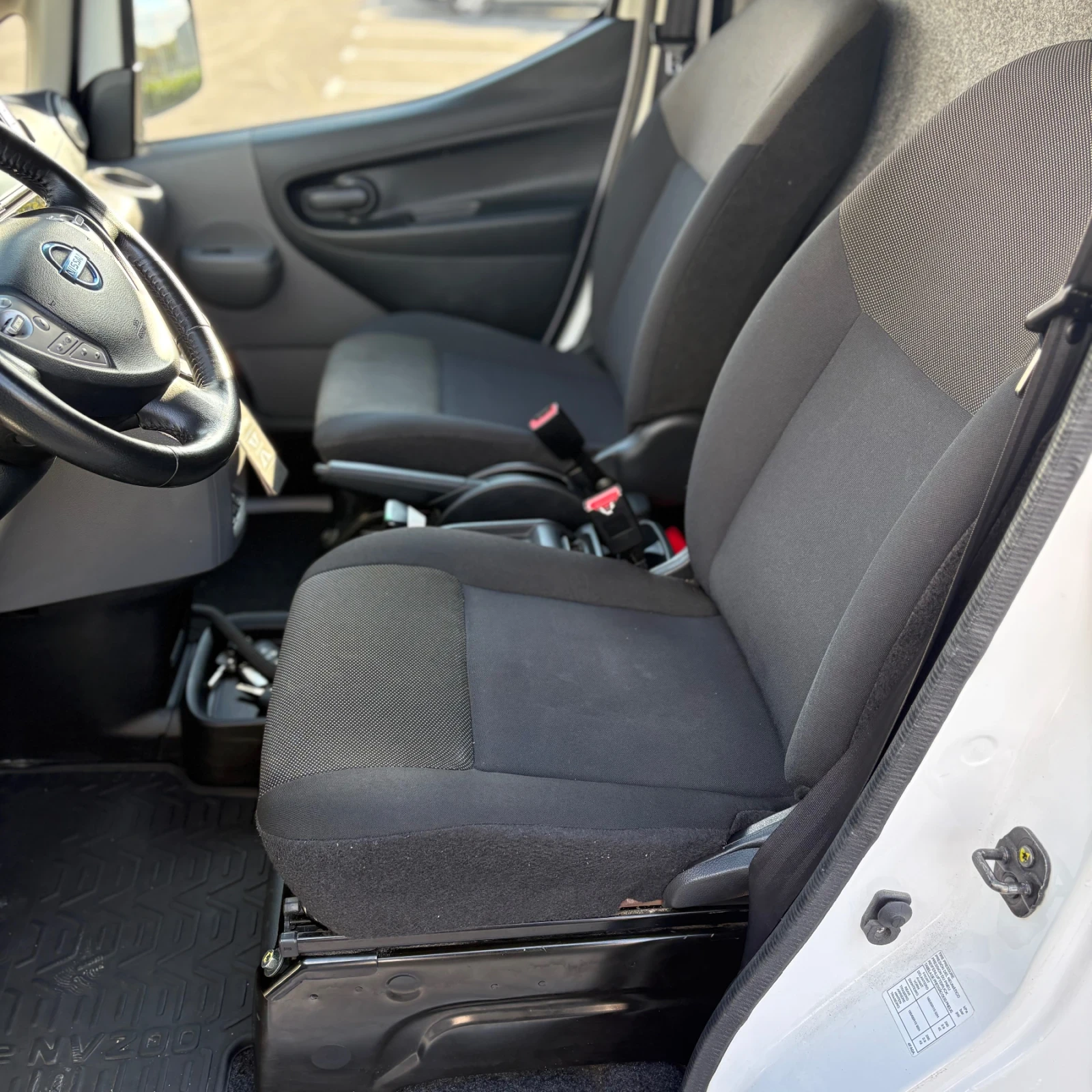 Nissan e-NV200, снимка 12 - Автомобили и джипове - 56555094