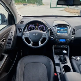Hyundai IX35 2.0CRDi 184k.4X4/ПАНОР/КОЖА/НАВИ/КЕЙЛЕС/ШВЕЙЦАРИЯ , снимка 14