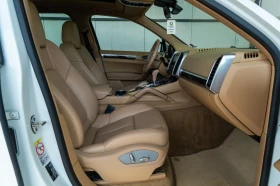 Porsche Cayenne S = 4.2TDI = V8 = ВЪЗДУХ = TOP = ЛИЗИНГ, снимка 11