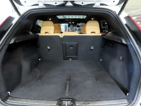 Volvo XC40 INSCRIPTION* ДИГИТАЛНО* ТАБЛО* ПОДГРЕВ* САМОПАРКИР, снимка 15