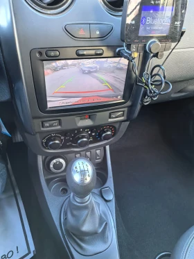 Dacia Duster 1.2 i 4х4, снимка 11