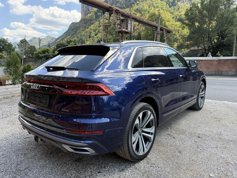 Audi Q8 55TFSI/S-line/360/Head-Up/ВАКУМ/Завиващ заден мост, снимка 5 - Автомобили и джипове - 52644585