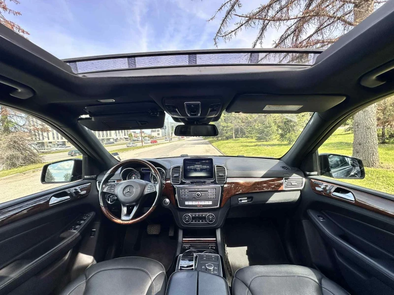 Mercedes-Benz GLE 500 GLE550 * AMG* V8* 360* PANO* H&K* MASSAGE, снимка 5 - Автомобили и джипове - 52670580