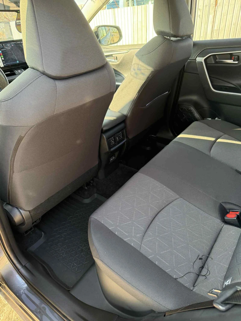 Toyota Rav4, снимка 8 - Автомобили и джипове - 52792216