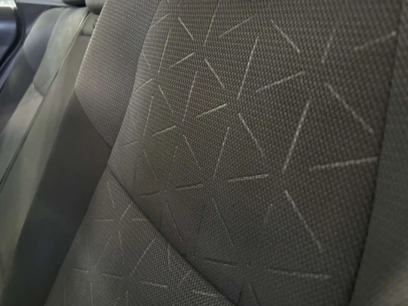 Toyota Rav4 XLE AWD| ALLOYS| SUNROOF| BACKUPCAM| HEATEDSEATS| , снимка 10 - Автомобили и джипове - 53098945