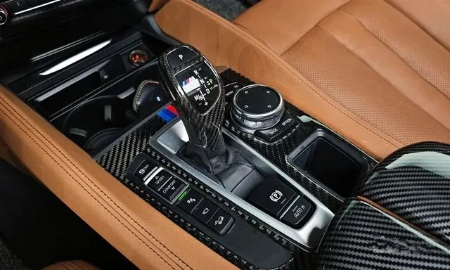 BMW X6 3.0d - изображение 8