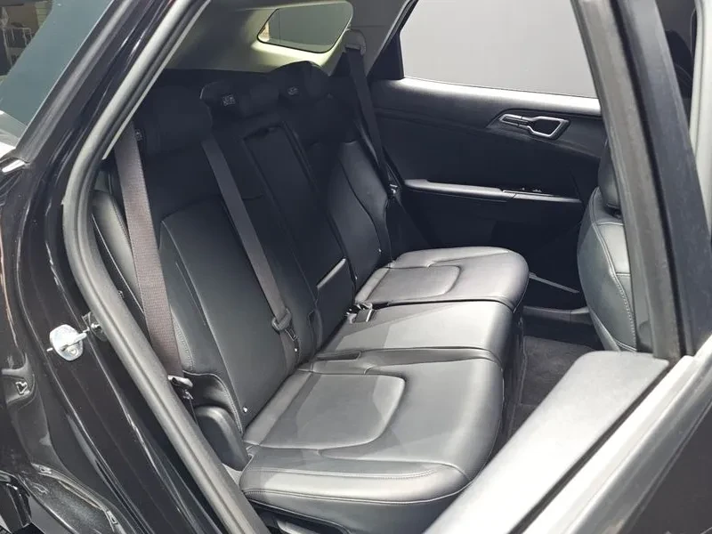 Kia Sportage 5Th Generation Gasoline 1.6 Turbo 2Wd Noblesse, снимка 12 - Автомобили и джипове - 55100662