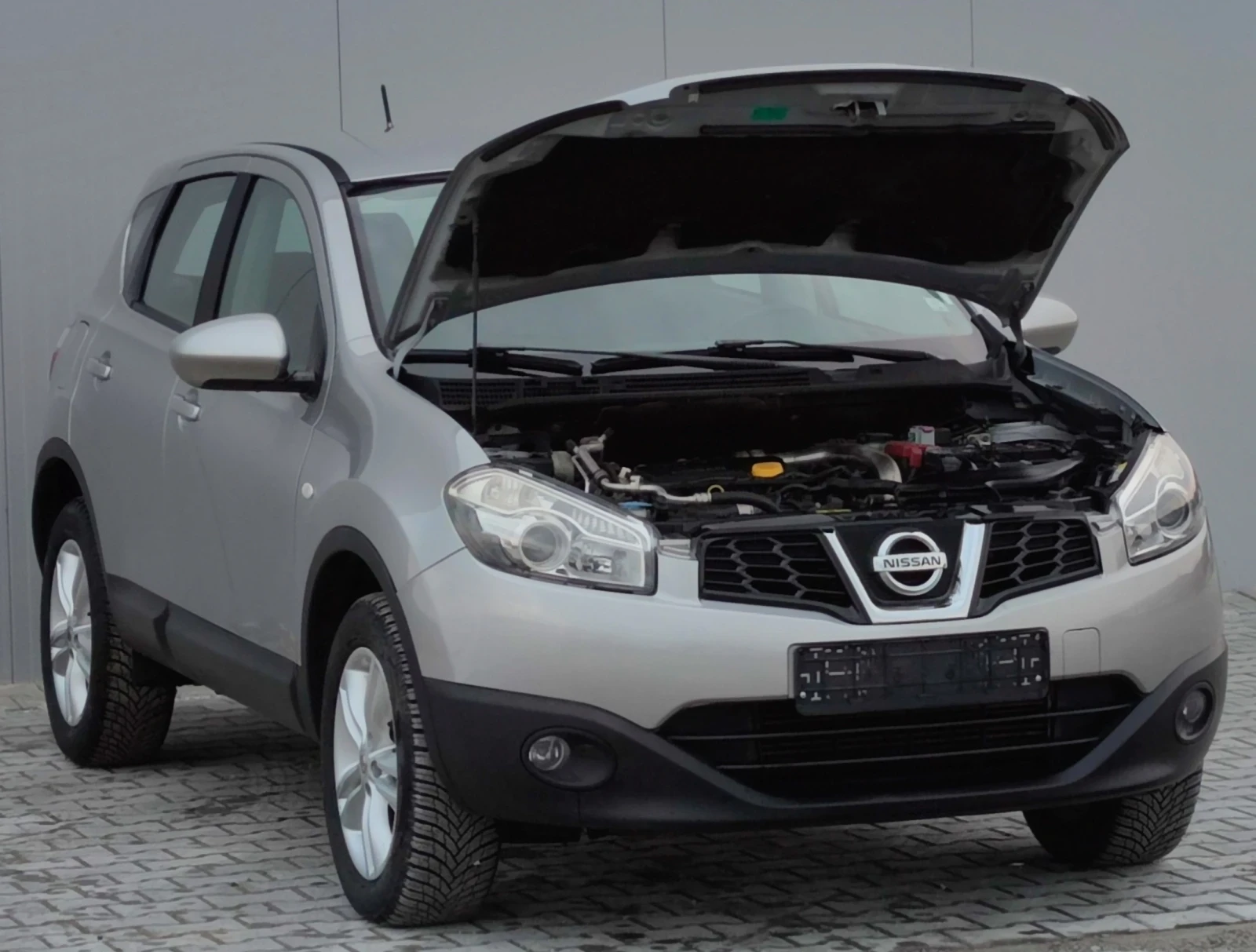 Nissan Qashqai 1.6DCI* 131к.с* 4х4*  - изображение 10