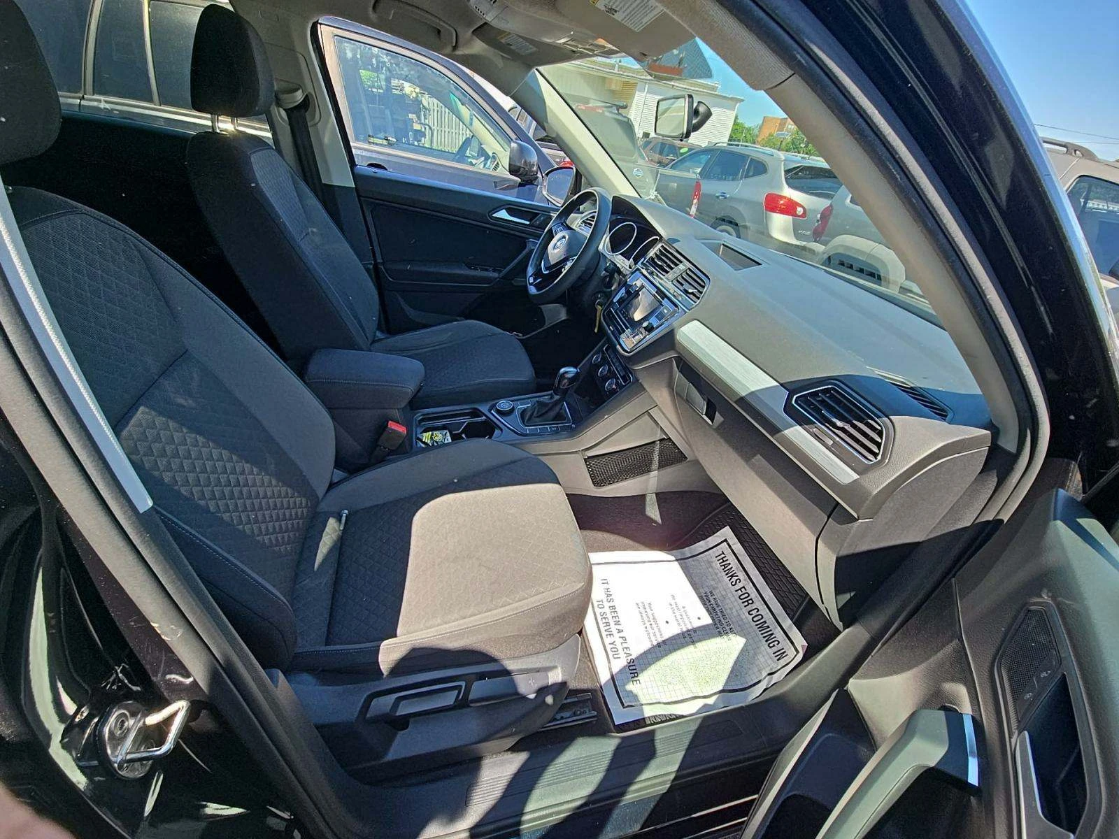 VW Tiguan 2.0T S* CARFAX* ОПЦИЯ ЗА ФИНАНСИРАНЕ*  - изображение 8