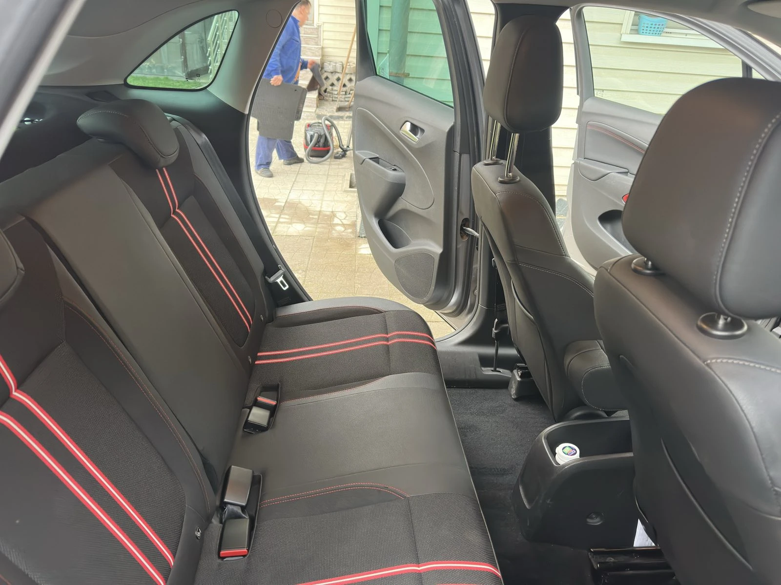 Opel Crossland X GS-line; 1.2turbo 130к.с.; AT6, снимка 13 - Автомобили и джипове - 53727999