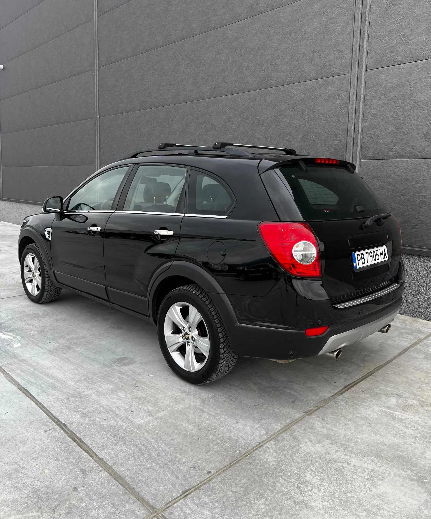 Chevrolet Captiva 3.2 V6 4х4 ГАЗ 6+ 1, снимка 4 - Автомобили и джипове - 54208743