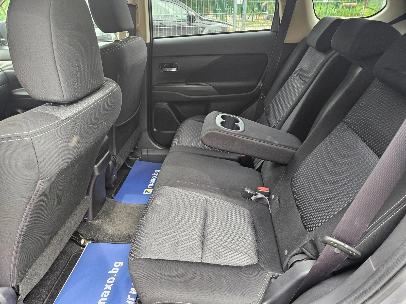 Mitsubishi Outlander 2.2  ПЕРФЕКТЕН 143хил км, снимка 11 - Автомобили и джипове - 54509218