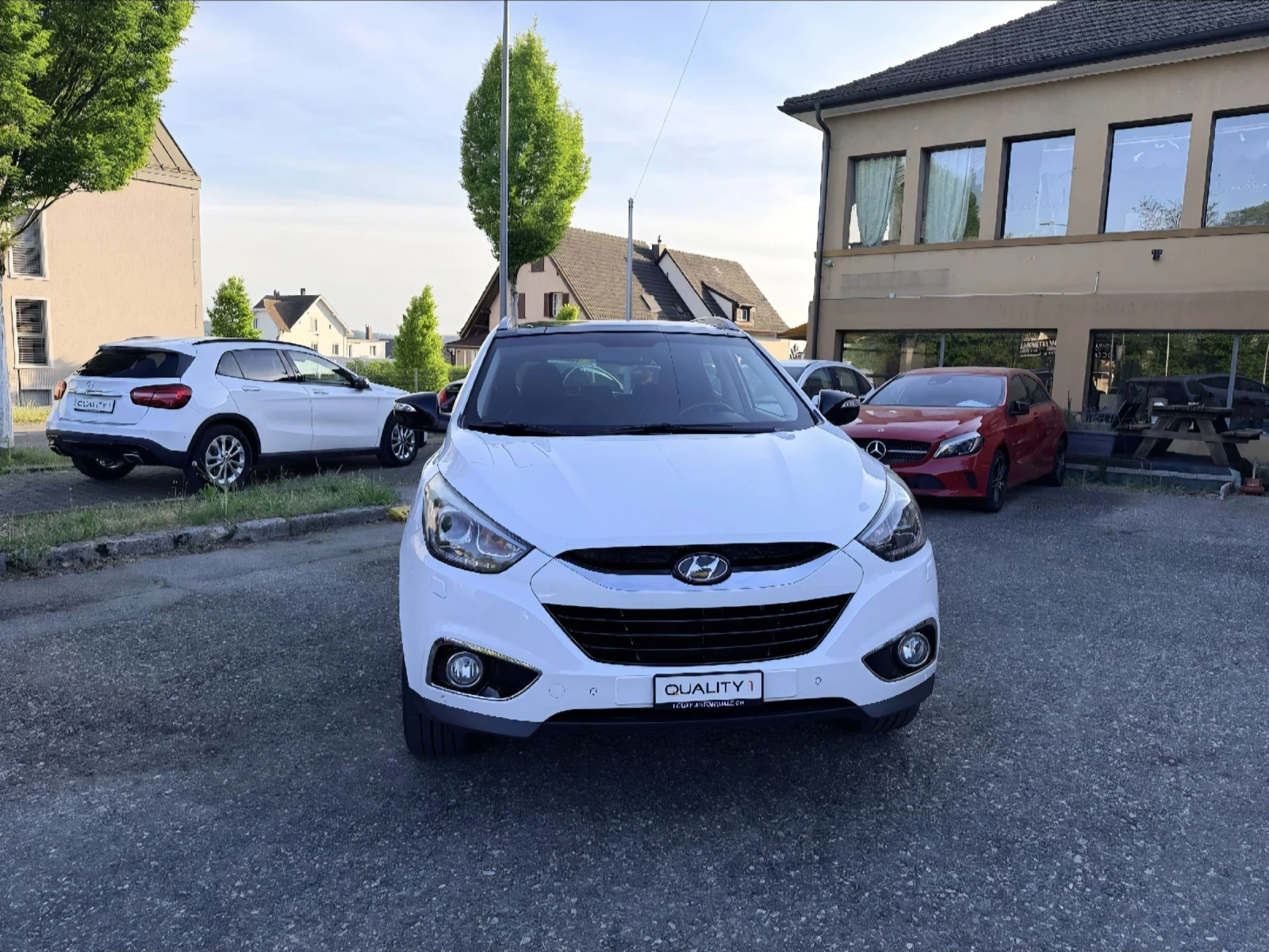 Hyundai IX35 2.0CRDi 184k.4X4 FULL ОЧАКВАН ВНОС ОТ ШВЕЙЦАРИЯ , снимка 2 - Автомобили и джипове - 54610643