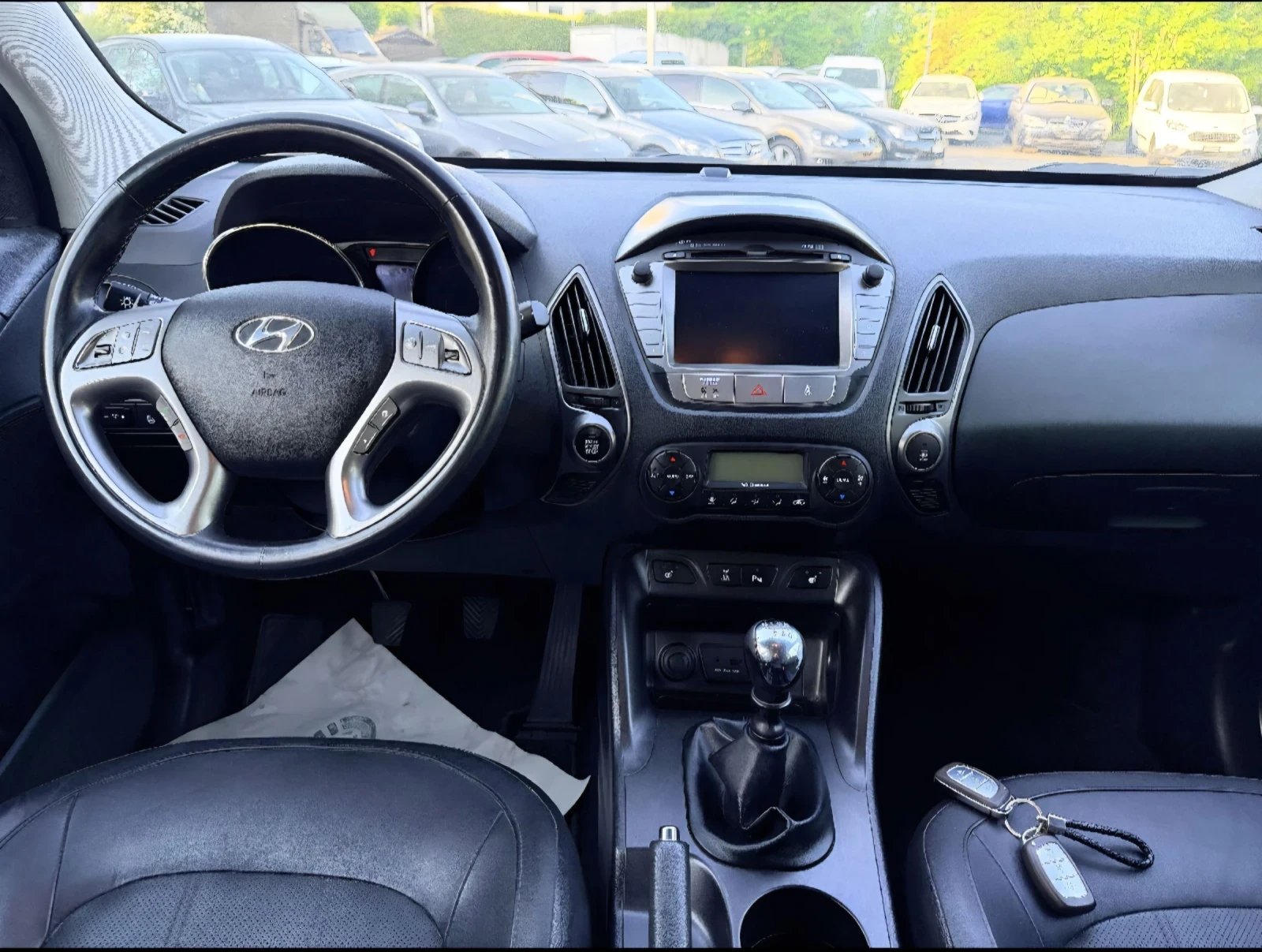 Hyundai IX35 2.0CRDi 184k.4X4 FULL ОЧАКВАН ВНОС ОТ ШВЕЙЦАРИЯ , снимка 13 - Автомобили и джипове - 54610643