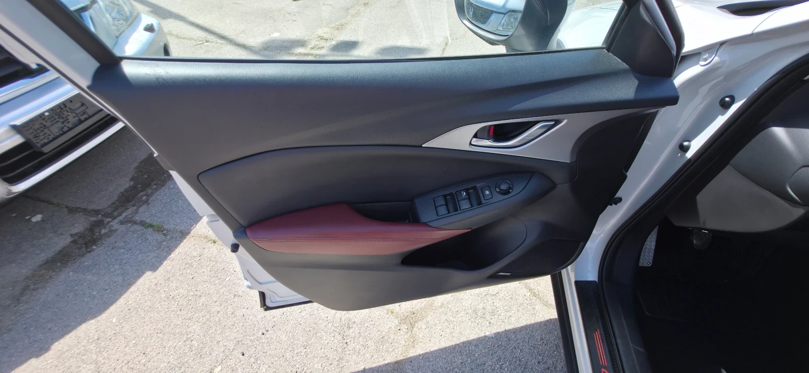 Mazda CX-3 1.5D SKAYACTIV 105k.c UNIKAT ITALIA EURO 6B , снимка 8 - Автомобили и джипове - 54672741