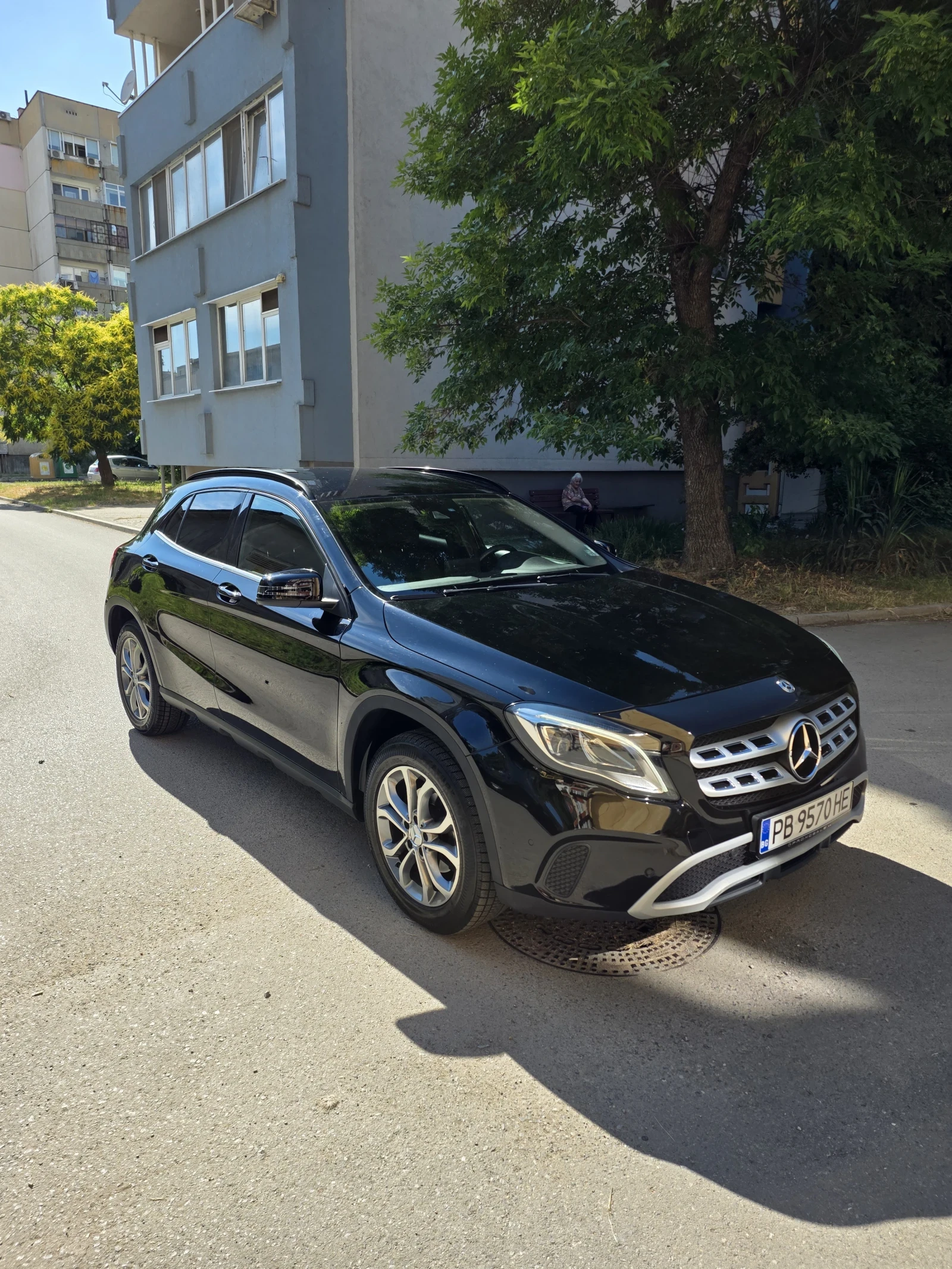 Mercedes-Benz GLA 200, снимка 8 - Автомобили и джипове - 54857569