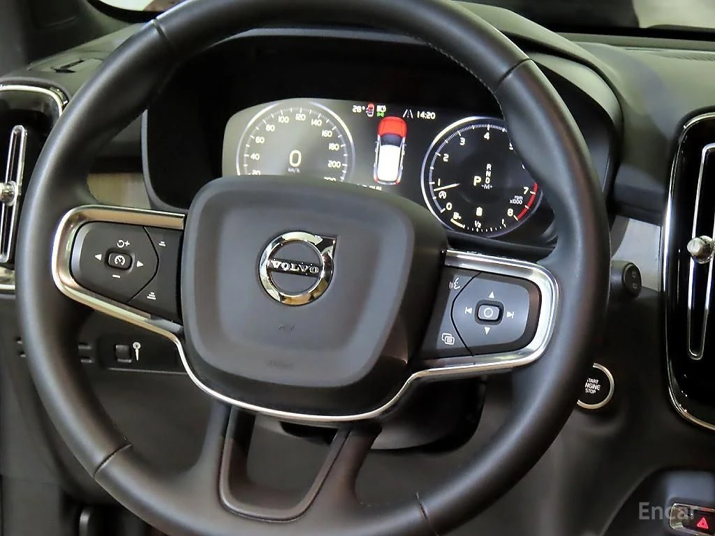 Volvo XC40 INSCRIPTION* ДИГИТАЛНО* ТАБЛО* ПОДГРЕВ* САМОПАРКИР, снимка 7 - Автомобили и джипове - 56076411