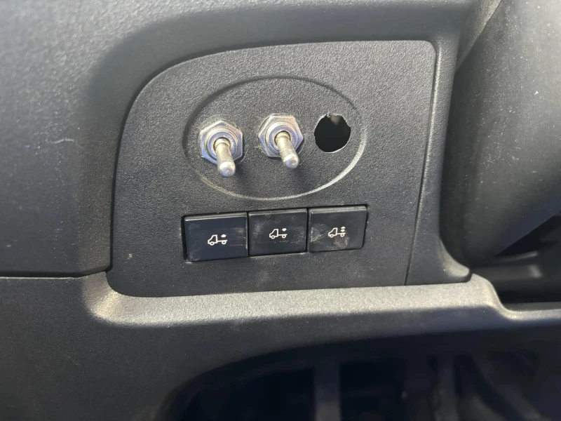 Iveco Daily 35s180 EURO6, снимка 16 - Бусове и автобуси - 45470793