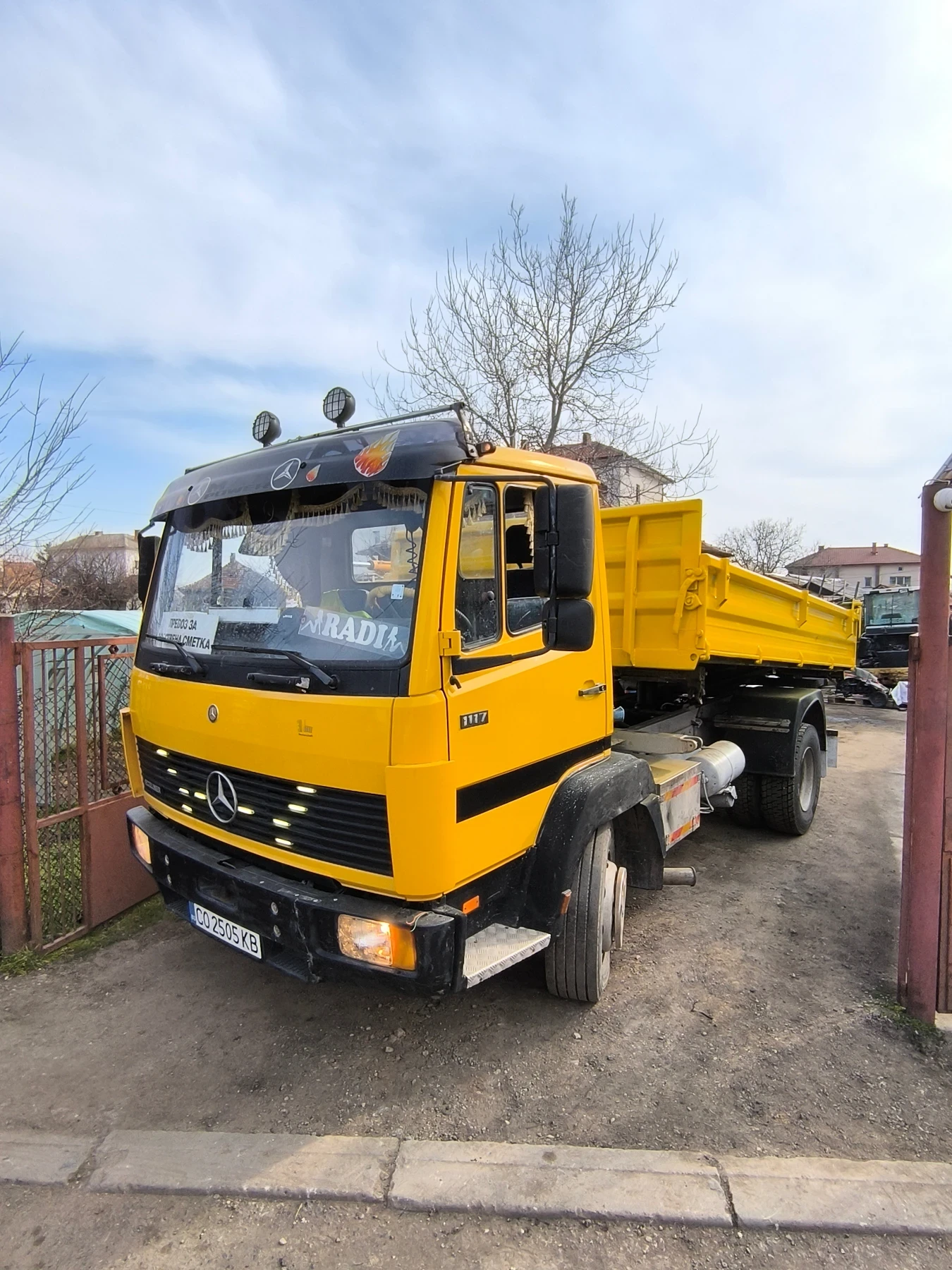 Mercedes-Benz 1117 Тристранен самосвал MEILLER KIPPER 4метра