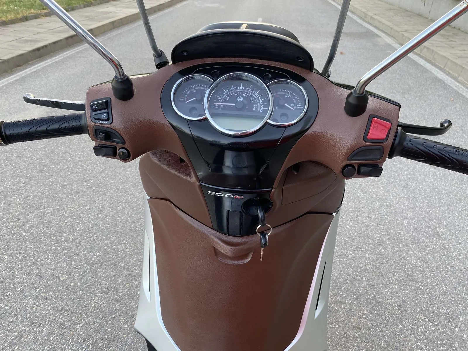 Piaggio Beverly Beverly - изображение 9