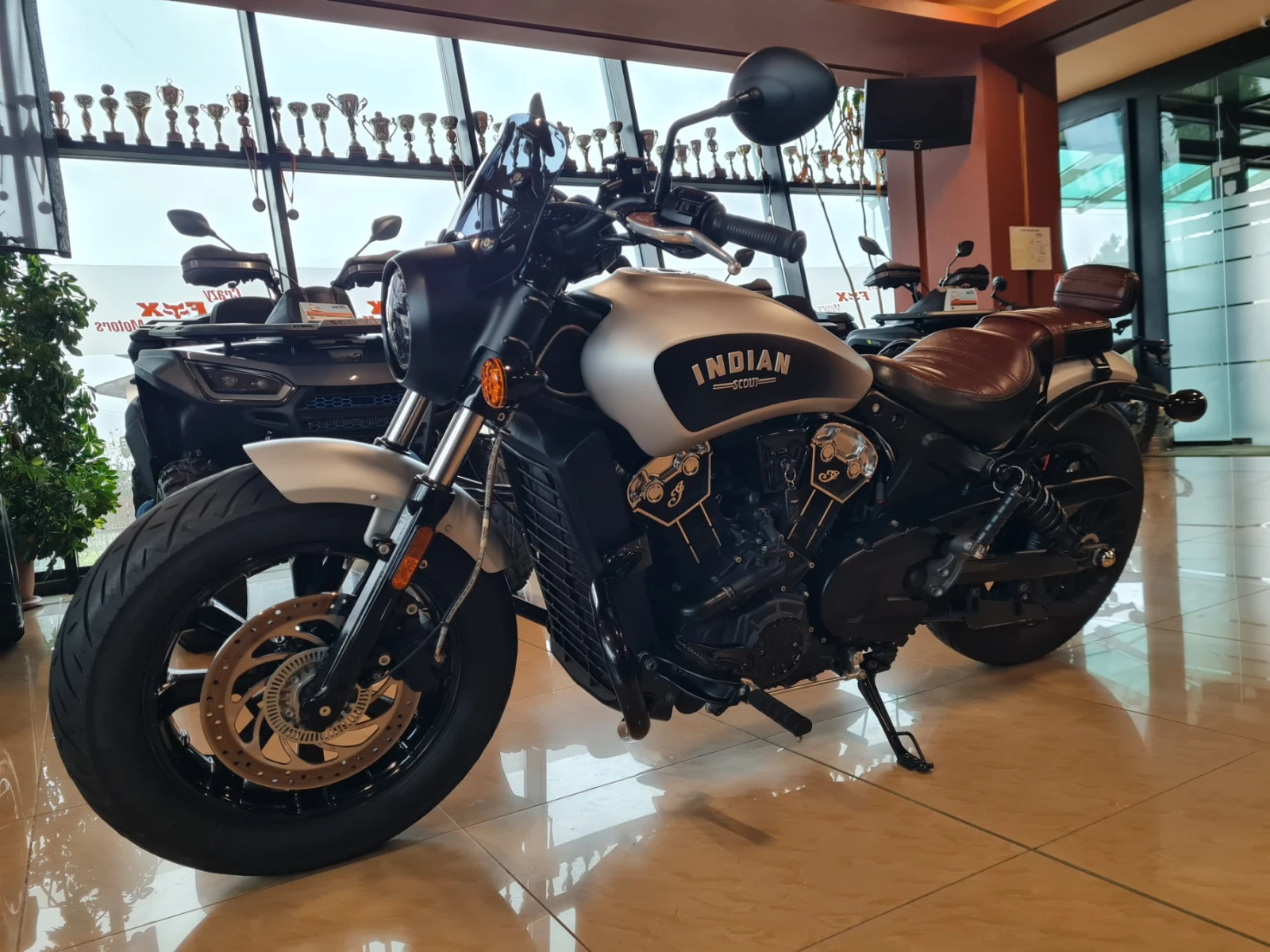 Indian Scout Bobber | Mobile.bg � ����������� 1