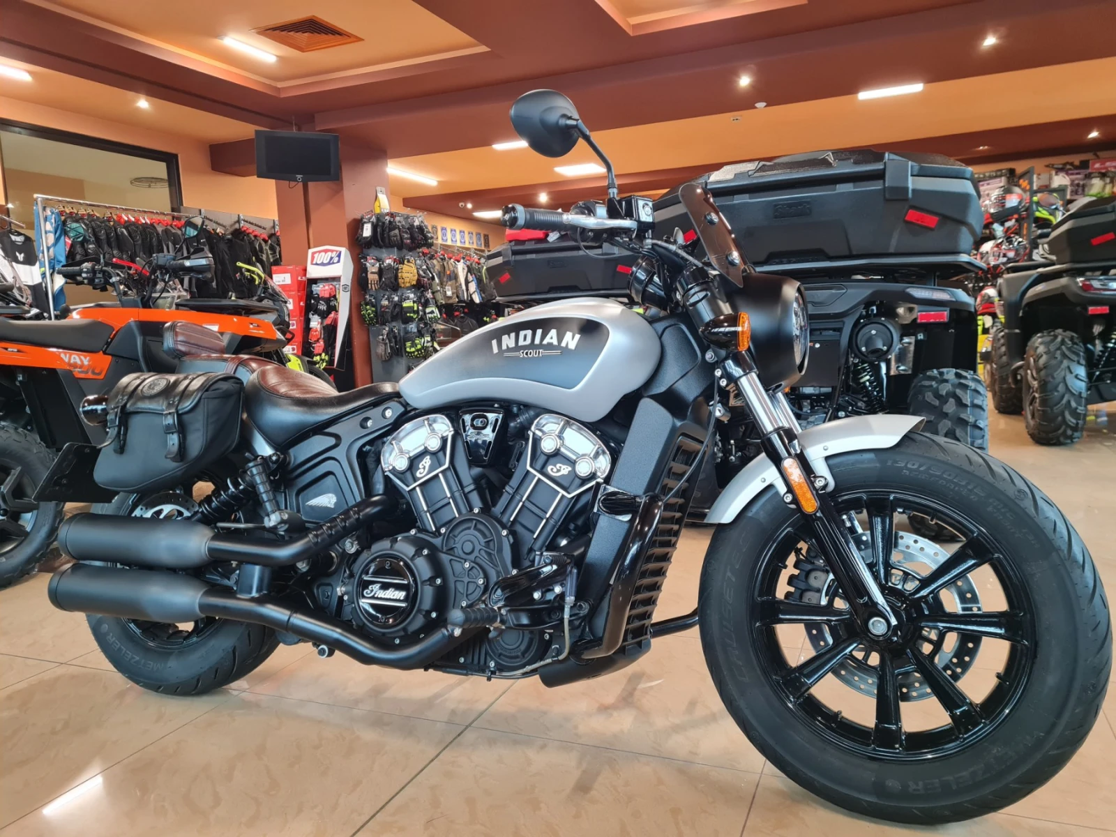 Indian Scout Bobber - изображение 4